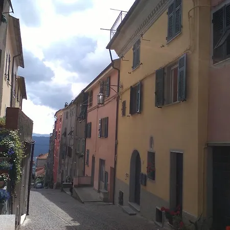 Nel Borgo Bolano