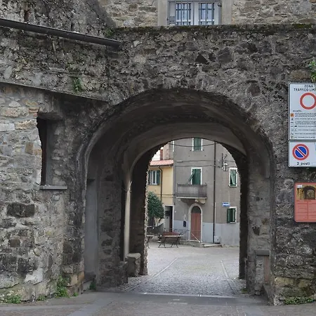 Nel Borgo